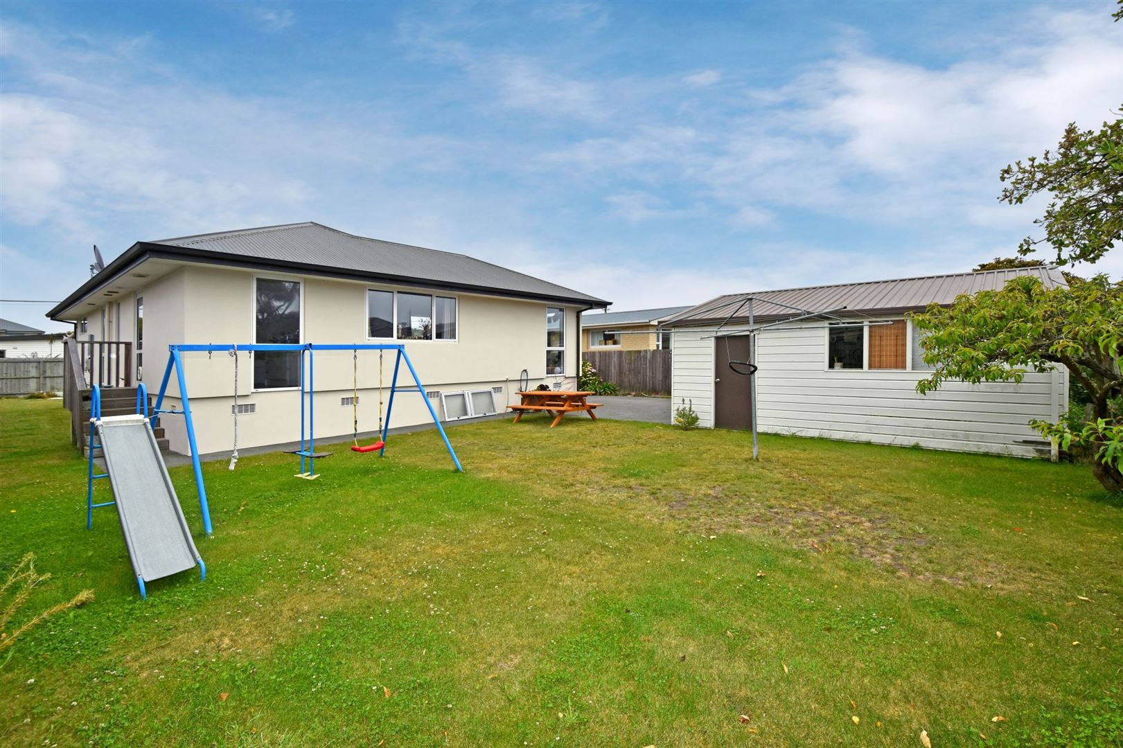 23 Malta Crescent, South New Brighton, Christchurch, 3 ਕਮਰੇ, 3 ਬਾਥਰੂਮ