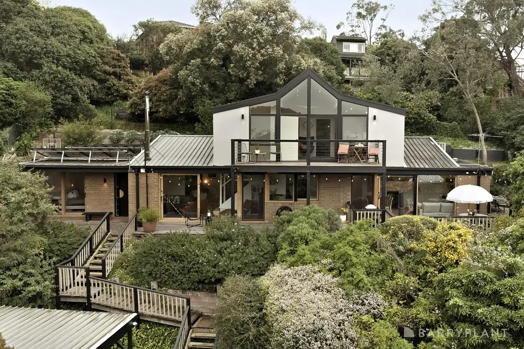 Warrandyte 5Habitaciones Modernist-Inspired Design, Reimagined Amongst the Treetops