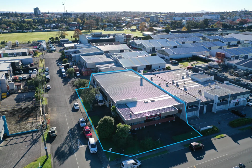 Henderson  Prominent Corner Site of 1,122.6m² Property