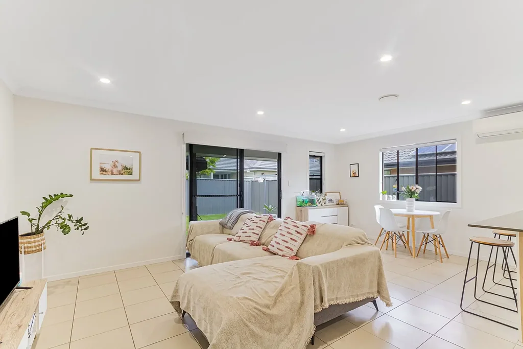 Tweed Heads South 4Kwarto Rare Dual Occupancy Investment with Exceptional Returns