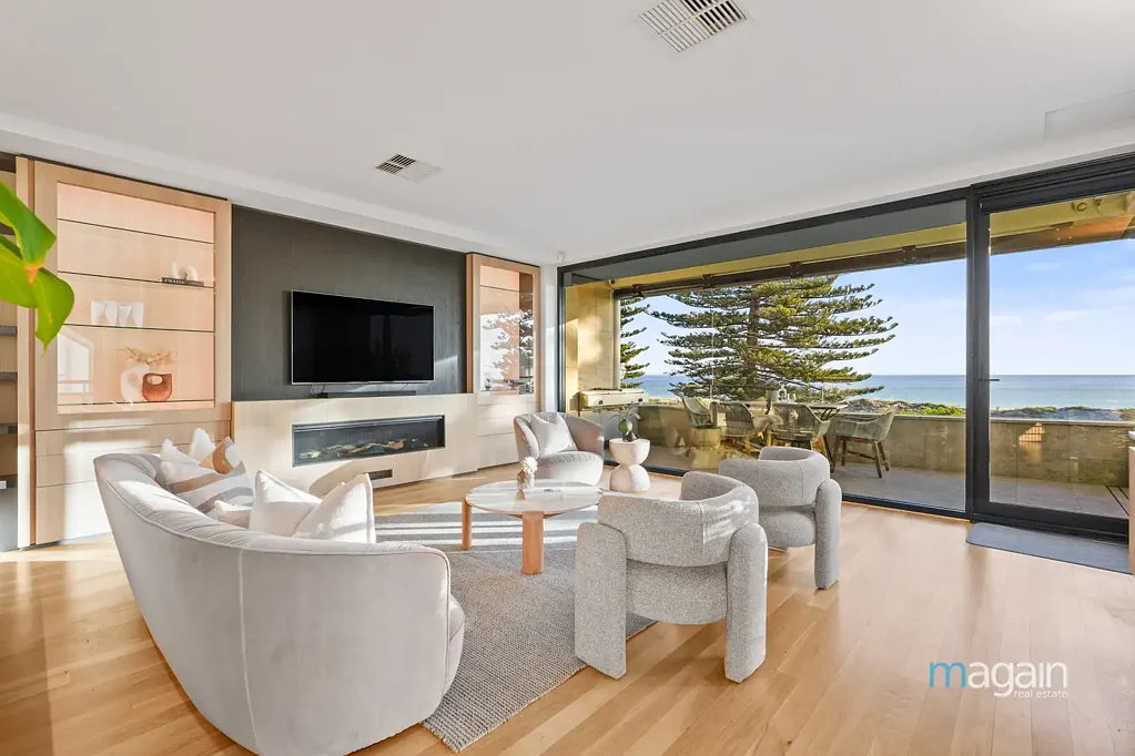 216 Esplanade, Seacliff, SA 5049