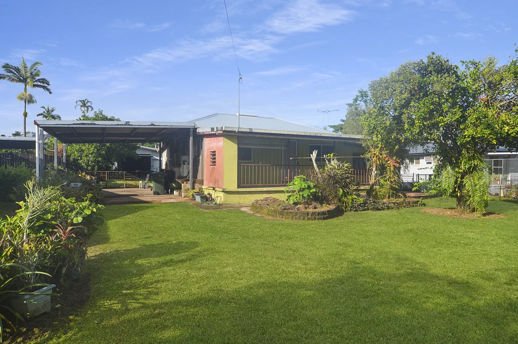 Mourilyan 3 Bedroom Budget Buy!? 1012m? Block with Huge Potential ? Only $180K!