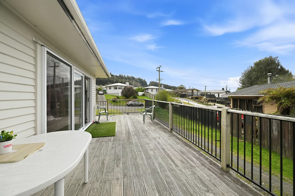 Selwyn Heights 3બેડરૂમ Great Bones, Plenty of Potential