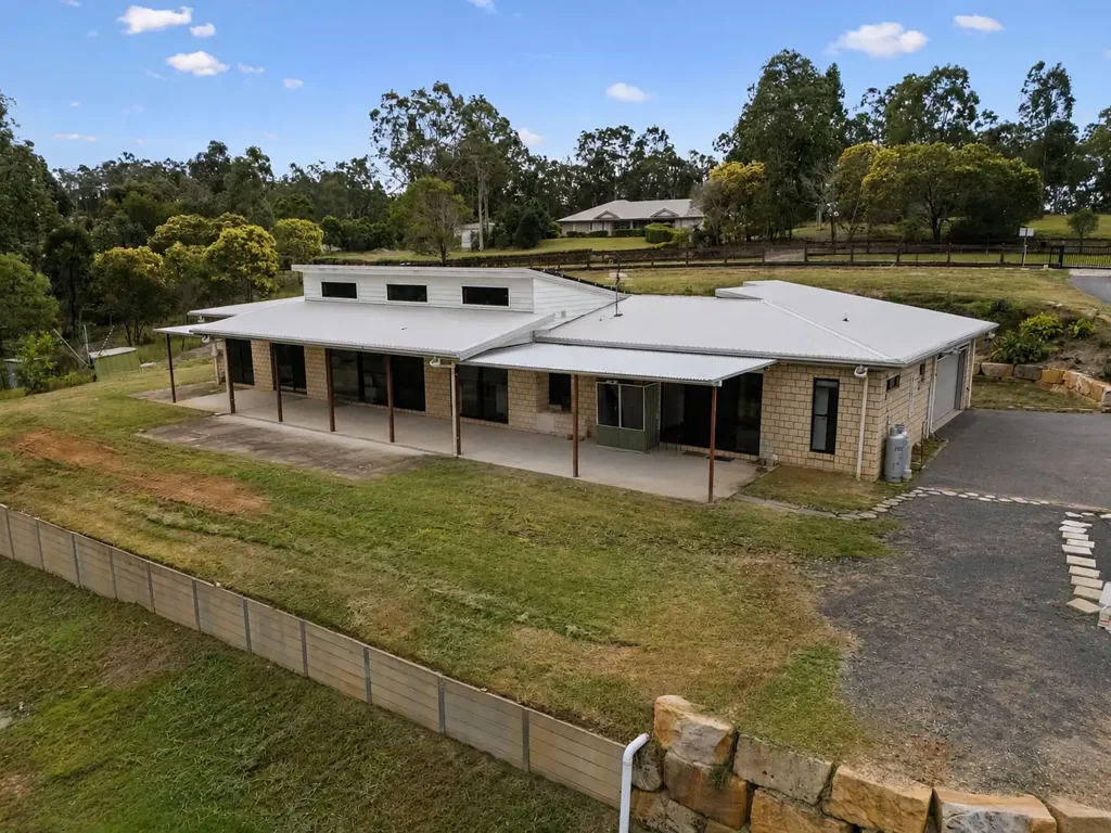 Greenbank 4Habitaciones Private Viewings Available Upon Request 🏡