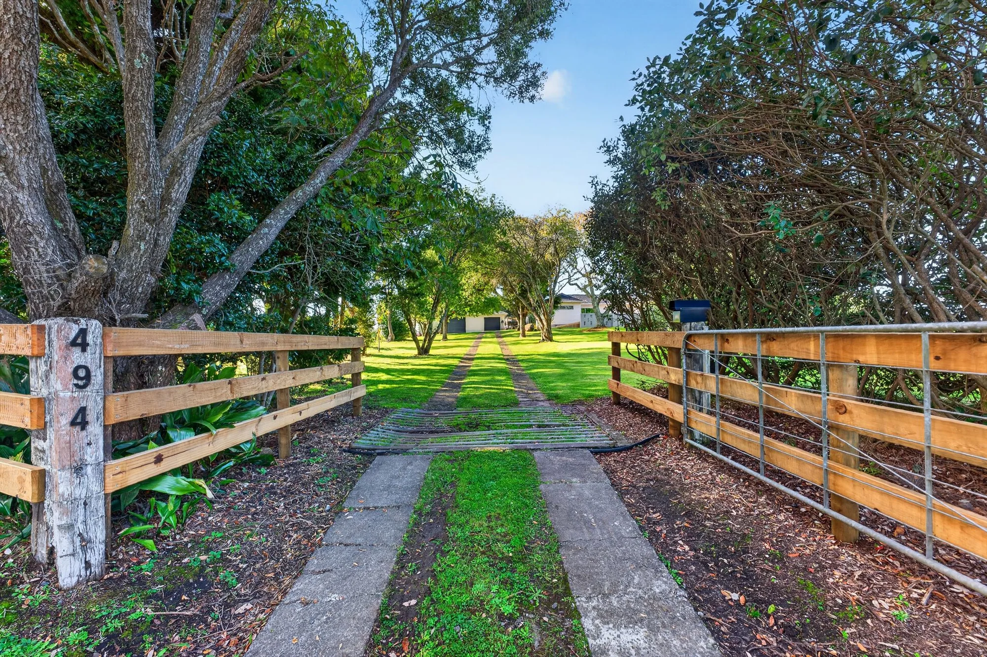 Helensville 4ห้องนอน Modern Lifestyle & Rumpus, Easy-Care Land & Views