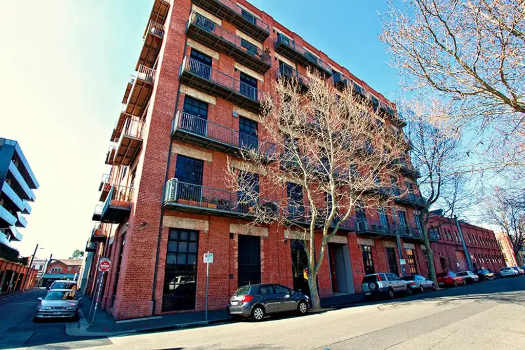 Spacious, trendy warehouse conversion