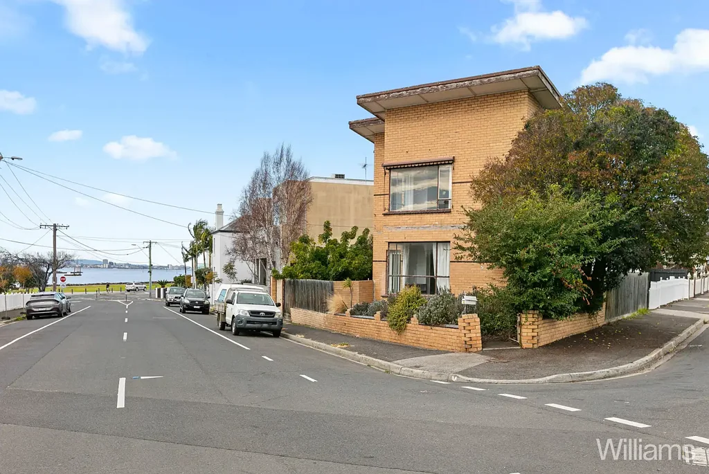 Williamstown 4 Bedroom The Ultimate Location