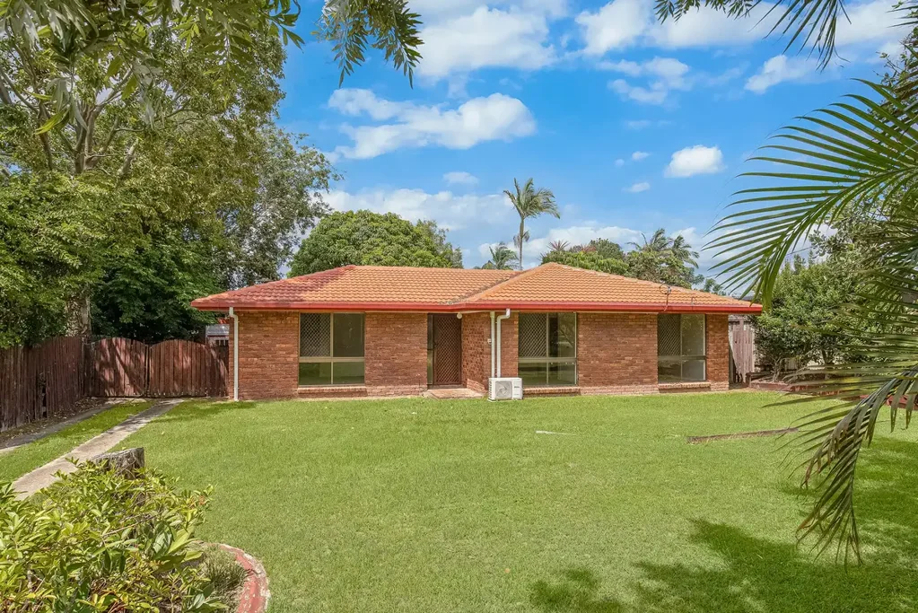 20 Bywater Street, Hillcrest, QLD 4118