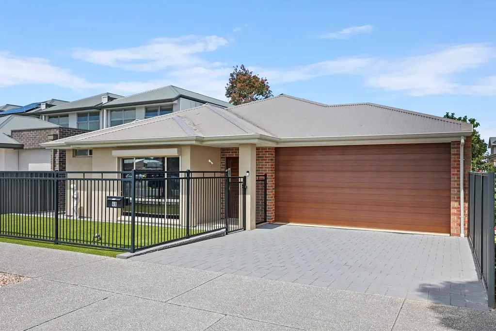 Victor Harbor 3 Bedroom The Ultimate in Relaxed Low Maintenance Living