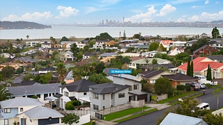 11 Matisse Drive, West Harbour, Waitakere City
