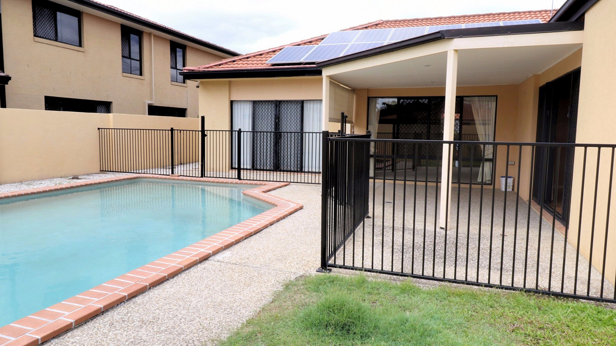 11 JAEGER WAY, BENOWA QLD 4217, 0 chambres, 0 salles de bain, House