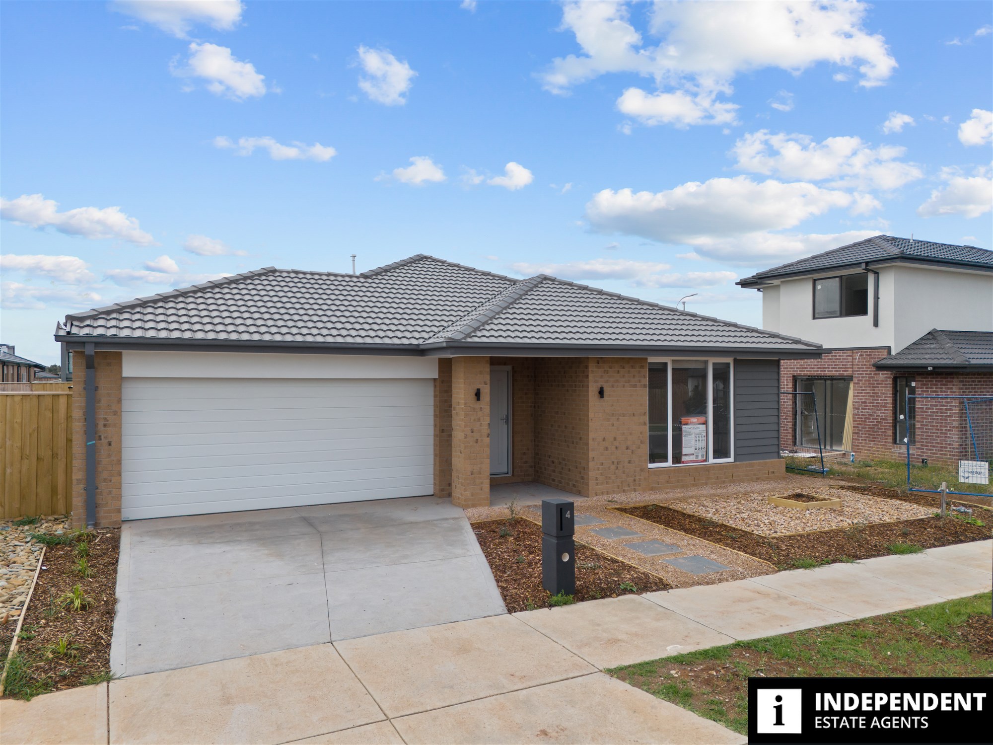 4 SOLERA ST, BROOKFIELD VIC 3338, 0 habitaciones, 0 baños, House