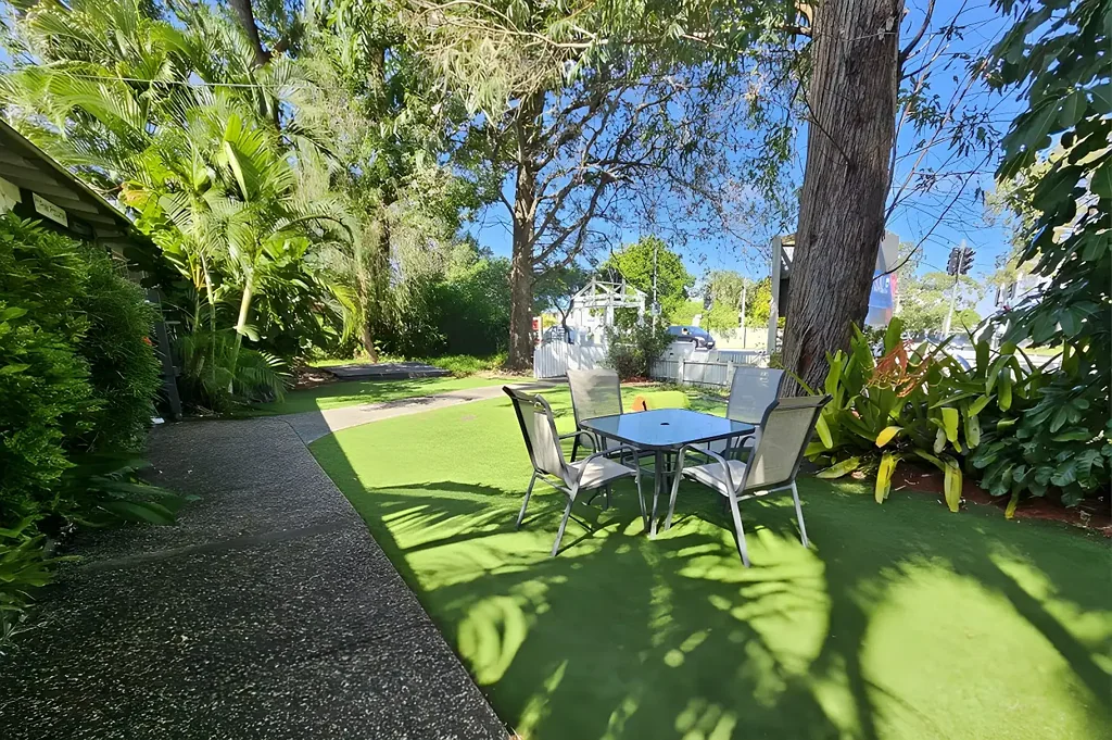 Victoria Point 13 Bedroom Rare 2,050m² Medium Density Development Site – Victoria Point