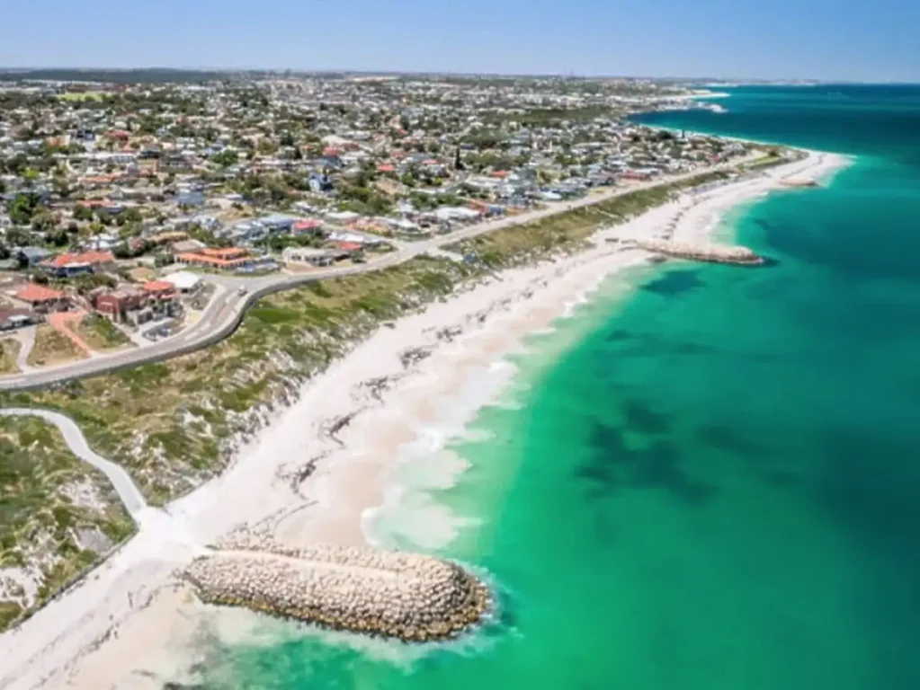 Quinns Rocks  ?? YOUR BEACHSIDE LIFESTYLE STARTS HERE! ???