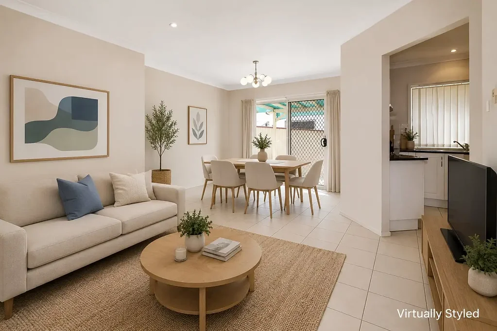 Spacious three bedroom apartment with everyday convenience