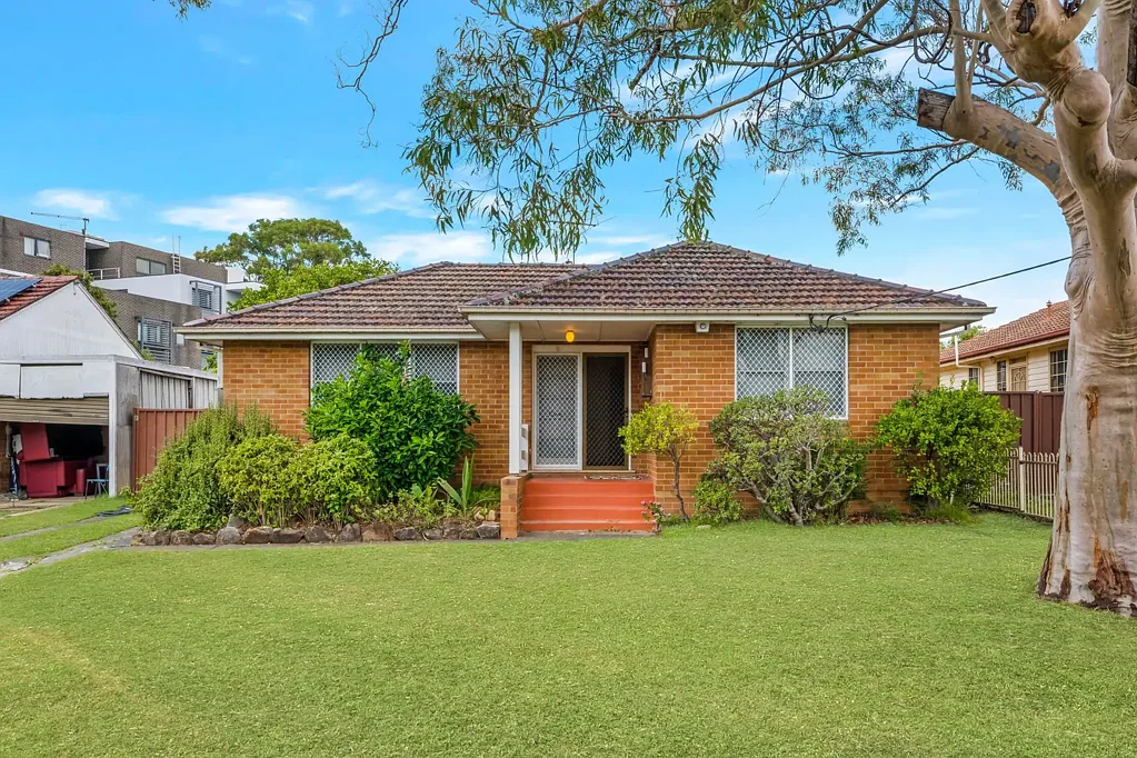 72 Willan Drive, Cartwright, NSW 2168
