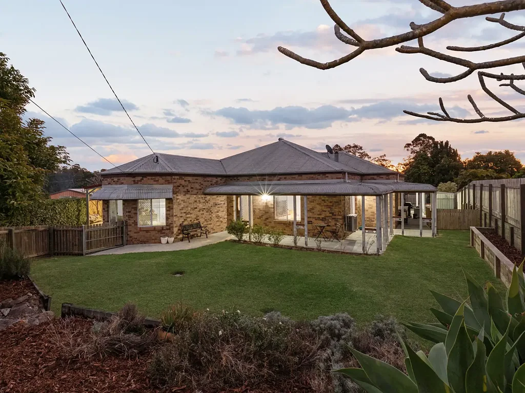 18 Carissa Court, Camira, QLD 4300