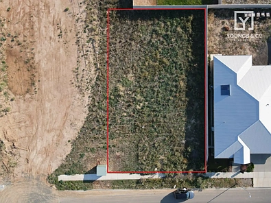 Kialla EXCELLENT LOCATION- POPULAR KIALLA LAKES ESTATE