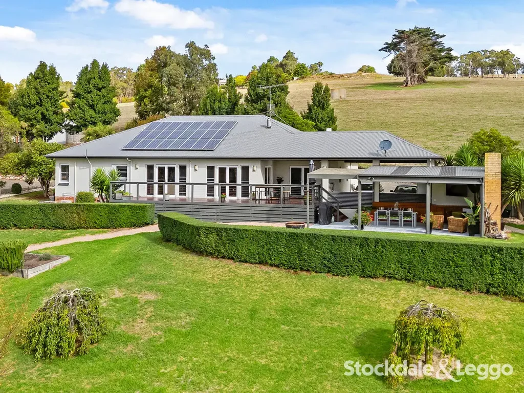 Traralgon South 4Moenga Welcome to Your Rural Paradise: A Truly Exceptional 12-Acre Retreat