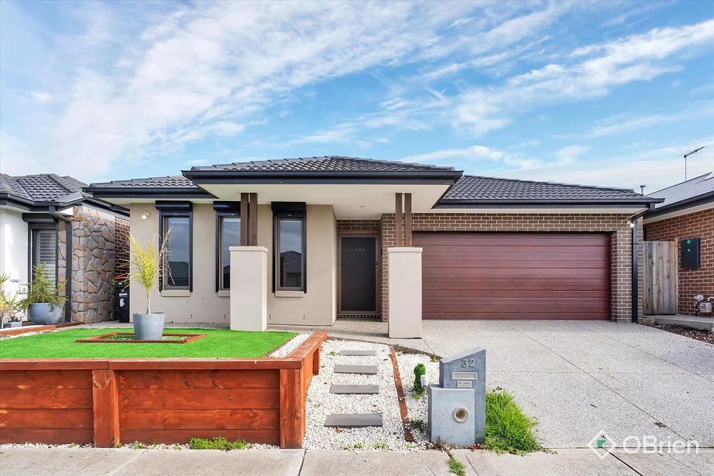 32 Rockfern Crescent, Diggers Rest, VIC 3427