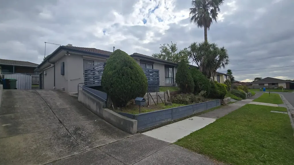 NEAT FAMILY HOME