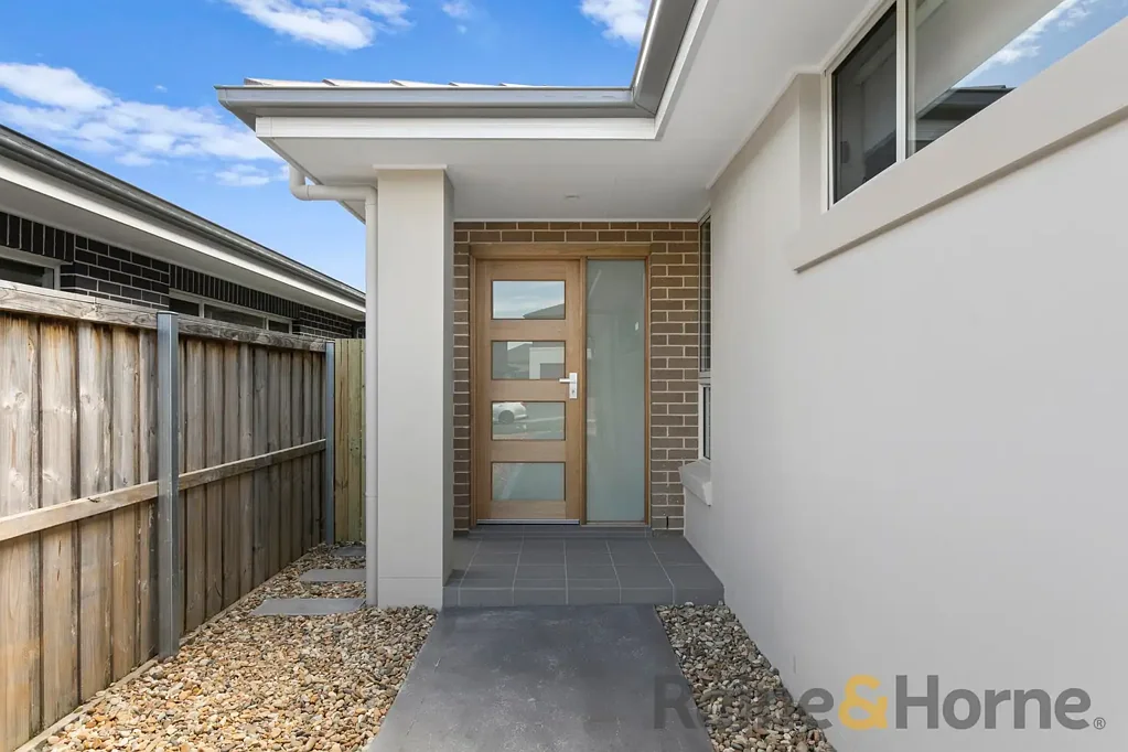 Large 1 bedroom Granny Flat