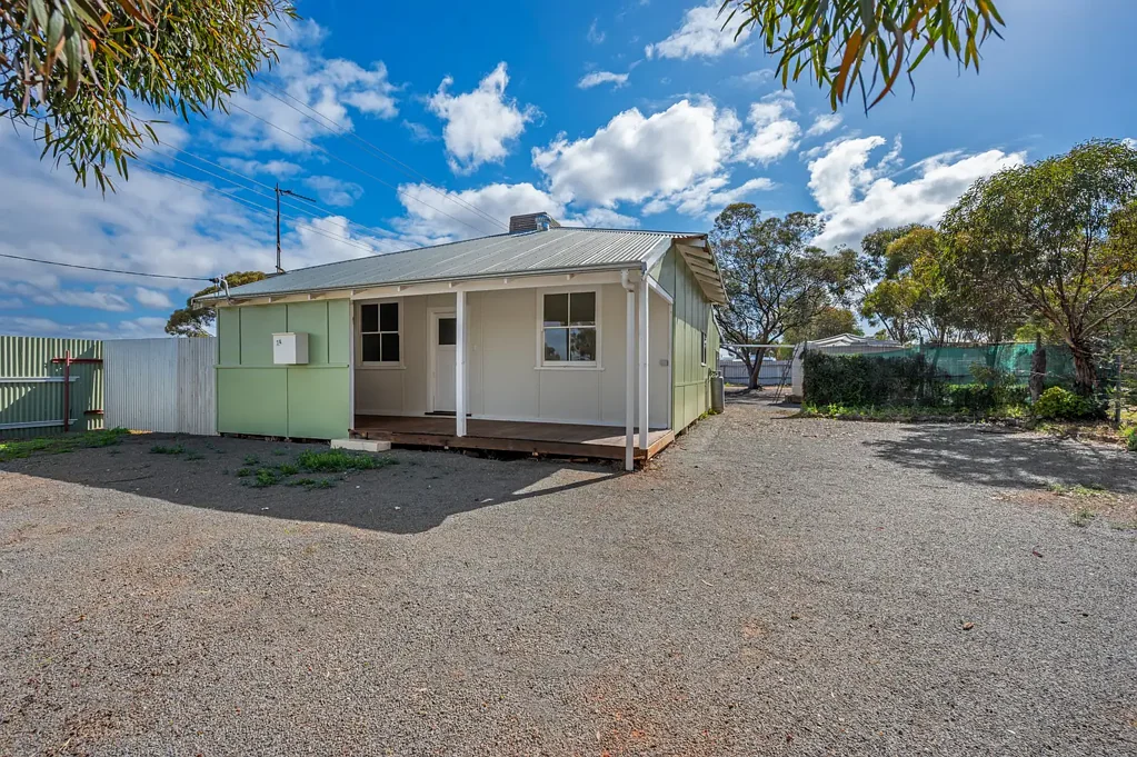 Coolgardie 2Habitaciones DOUBLE BLOCK • SHAW STREET • EXCEPTIONAL OPPORTUNITY