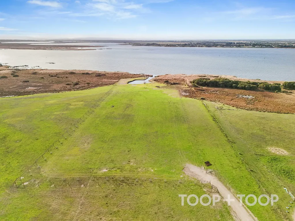 Hindmarsh Island Wonderful Waterfront Lifestyle Opportunity