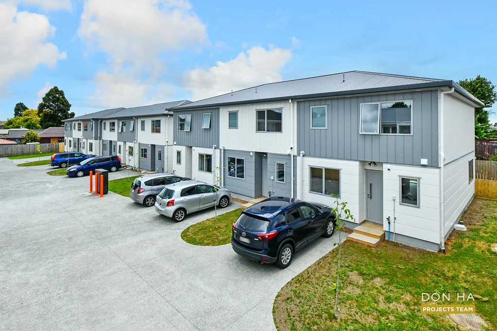 Papakura 4部屋 PAPAKURA 4 BEDROOM HOMES!