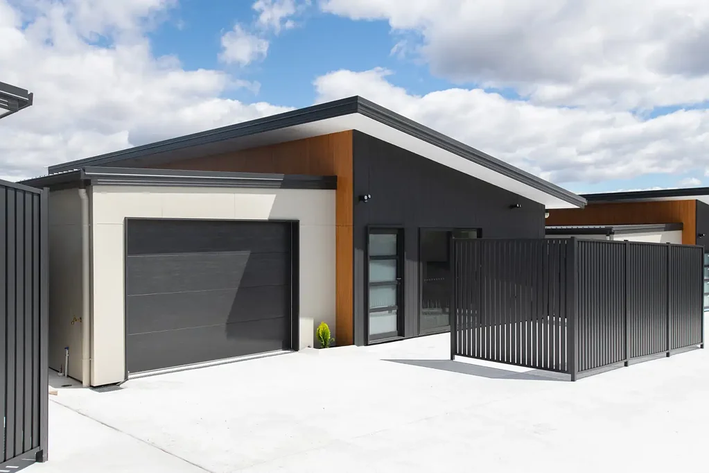 2/5 Penicola Place, Newnham, TAS 7248