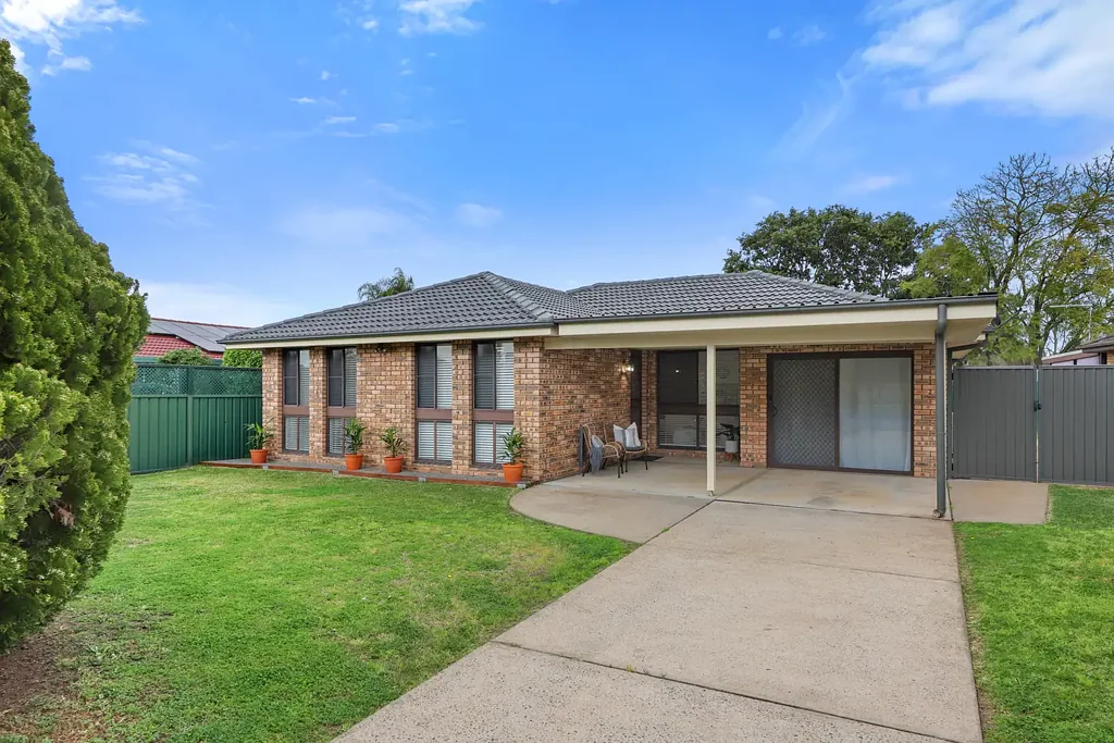 Scone 3房  Renovated Family Home