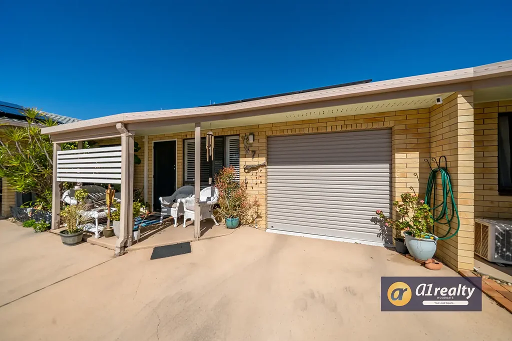 Woodgate 2房  Coastal Gem – Just 170m from Woodgate Beach.......