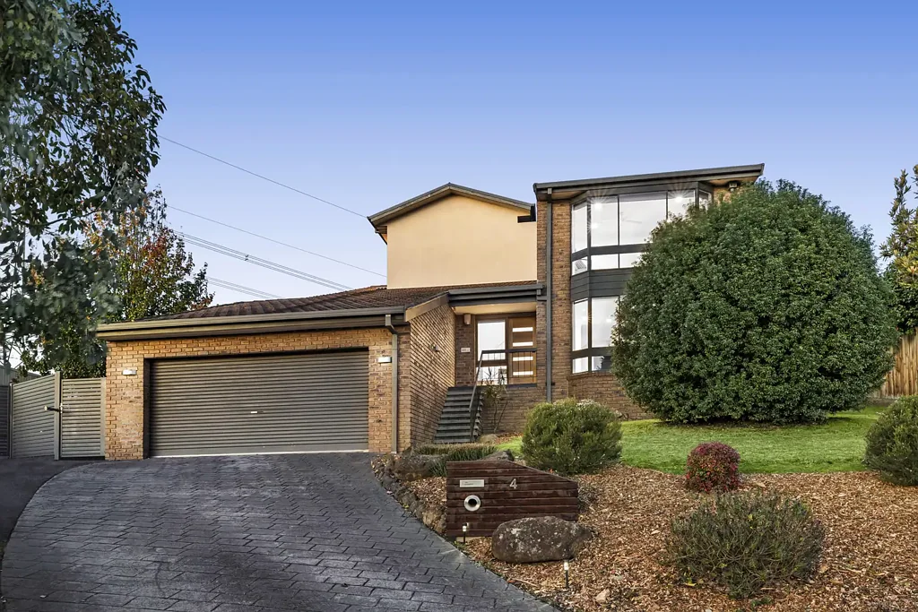 Eltham 5Habitaciones Family space, treetop views and acre lifestyle appeal.