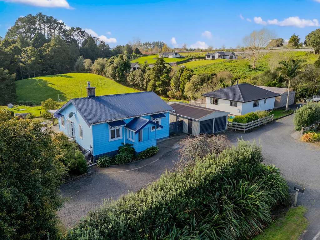 Buckland 6房  Two Homes One Incredible Opportunity - Dual Living