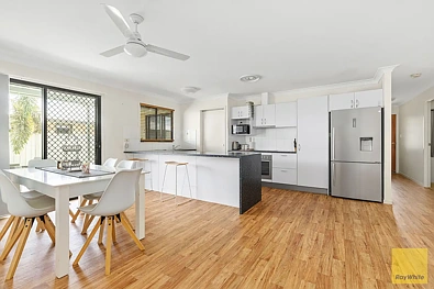 厨房 - 1 Guy Street, Emerald, QLD 4720