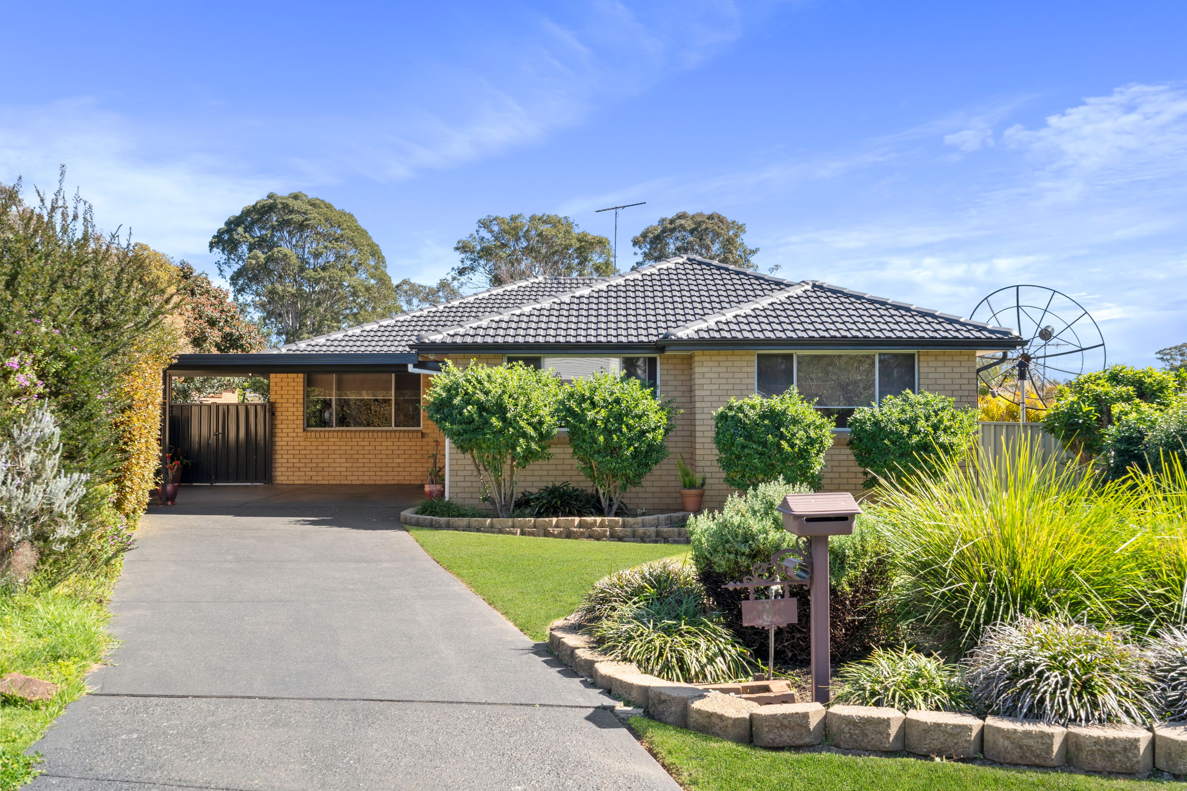 8 CRESS PL, MACQUARIE FIELDS NSW 2564, 0 chambres, 0 salles de bain, House