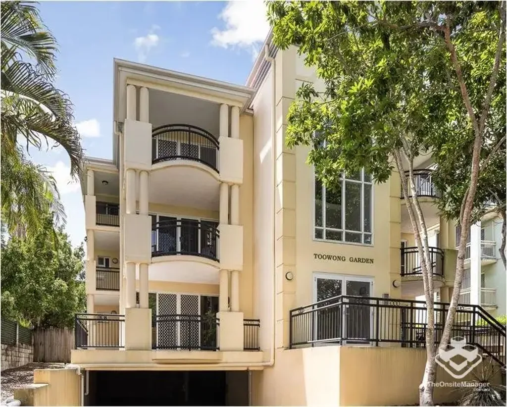 Walk to Toowong Village | 2 bedrooms apartment (Furnished)