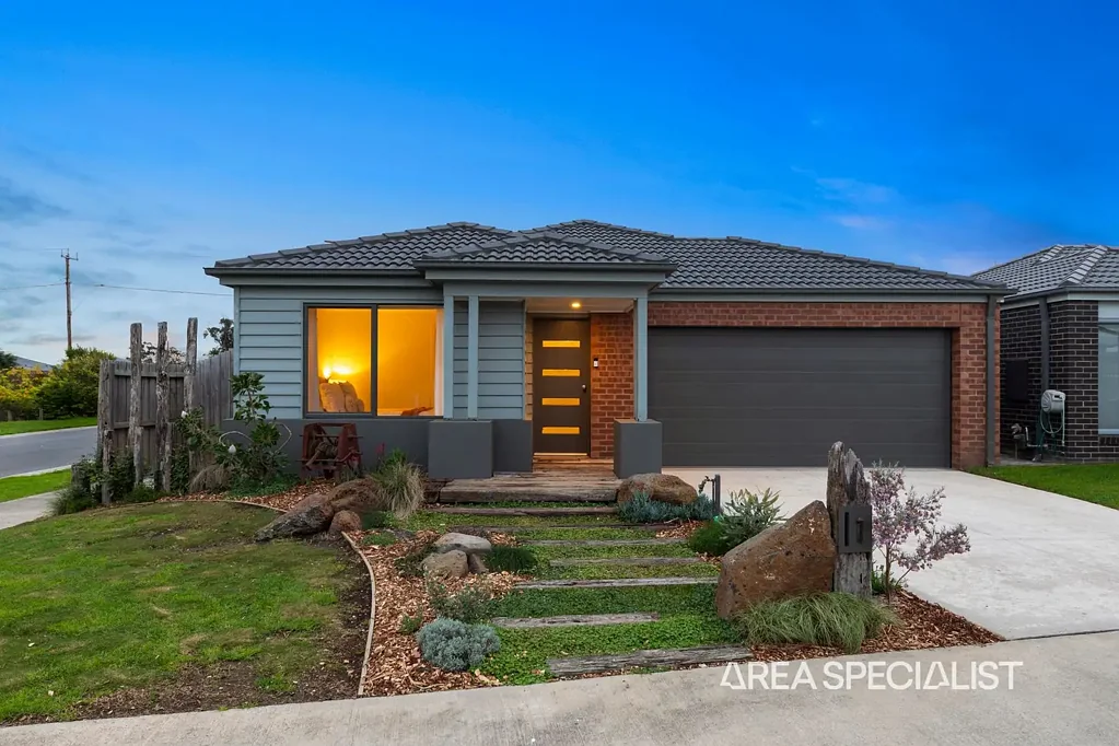 Longwarry 4침실 The Brief: The Ultimate Family Lifestyle – Space, Entertaining & Country Charm on a Beautiful Block
