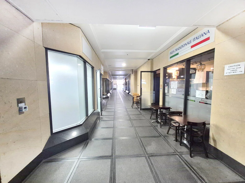 Auckland Central OFFICE/RETAIL - BASE OF THE METROPOLIS BUILDING
