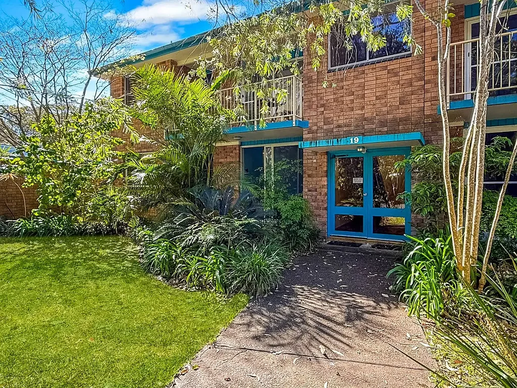 2/19 Kikarra Crescent, Hawks Nest, NSW 2324