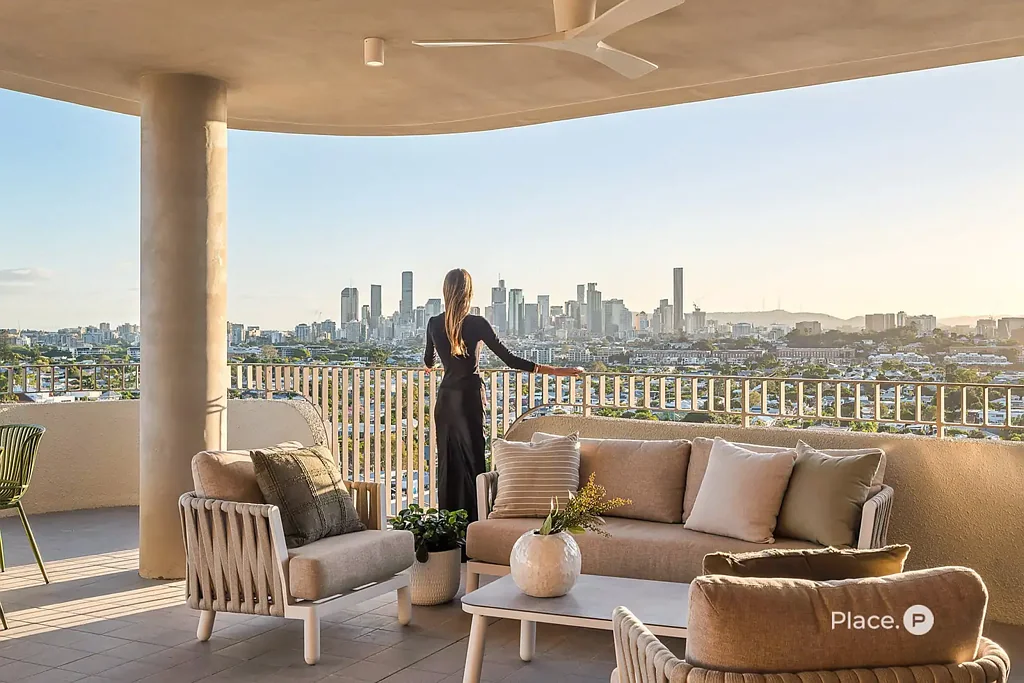 Balmoral 3ห้องนอน Elevated Living with Breathtaking City Views