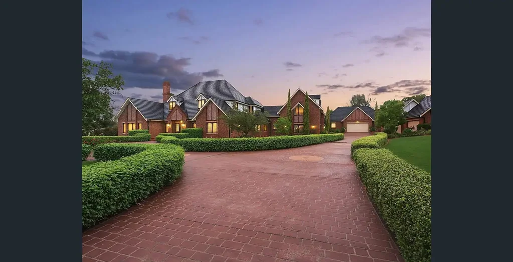 A Rare Lifestyle Opportunity