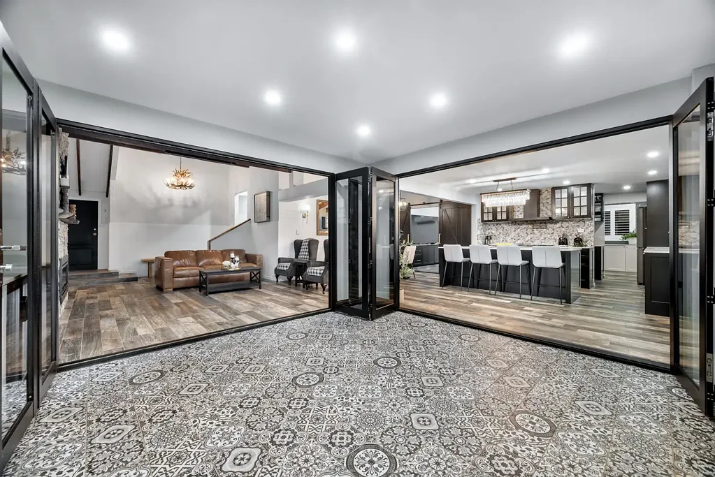 Camden South 4Phòng ngủ Luxury Living plus a Self Contained Studio !