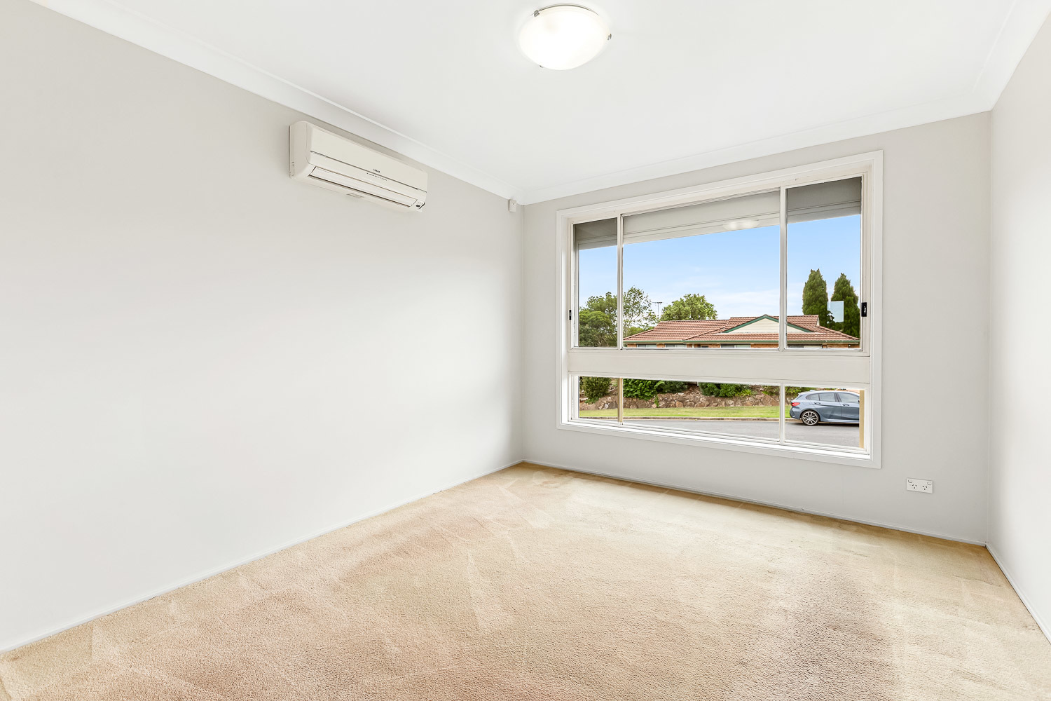 21 LIBERATOR ST, RABY NSW 2566, 0 habitaciones, 0 baños, House