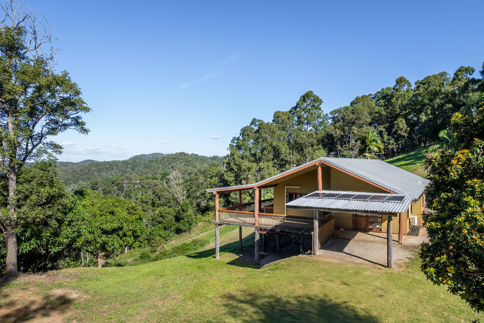 40 GALVIN RD, UPPER BROOKFIELD QLD 4069, 0 chambres, 0 salles de bain, House