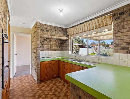 12 Natham Square, Swan View, WA 6056, 3房, 1浴, 独立屋