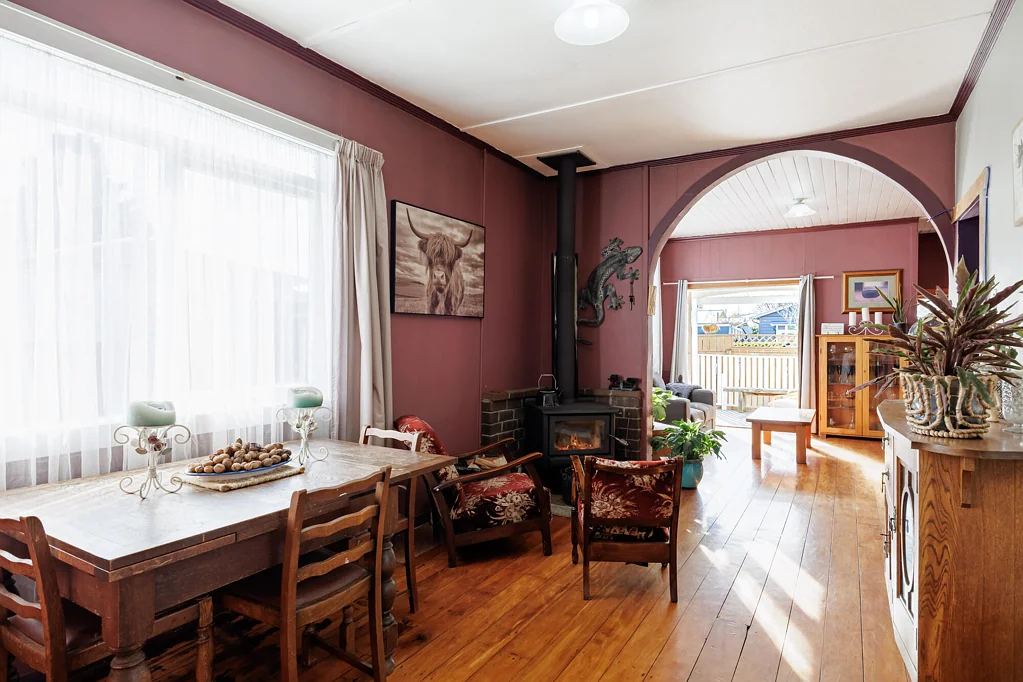 Akina 3Kwarto Character, Comfort & Privacy in Sought-After Akina