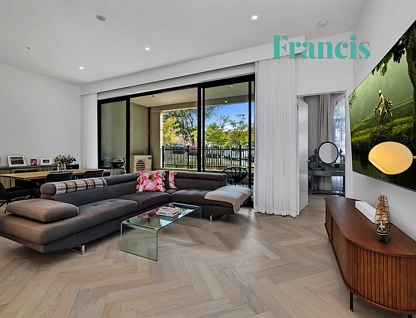 1/9 Lady Nelson Place, Red Hill, Inner South, 3 chambres, 2 salles de bain, Apartment