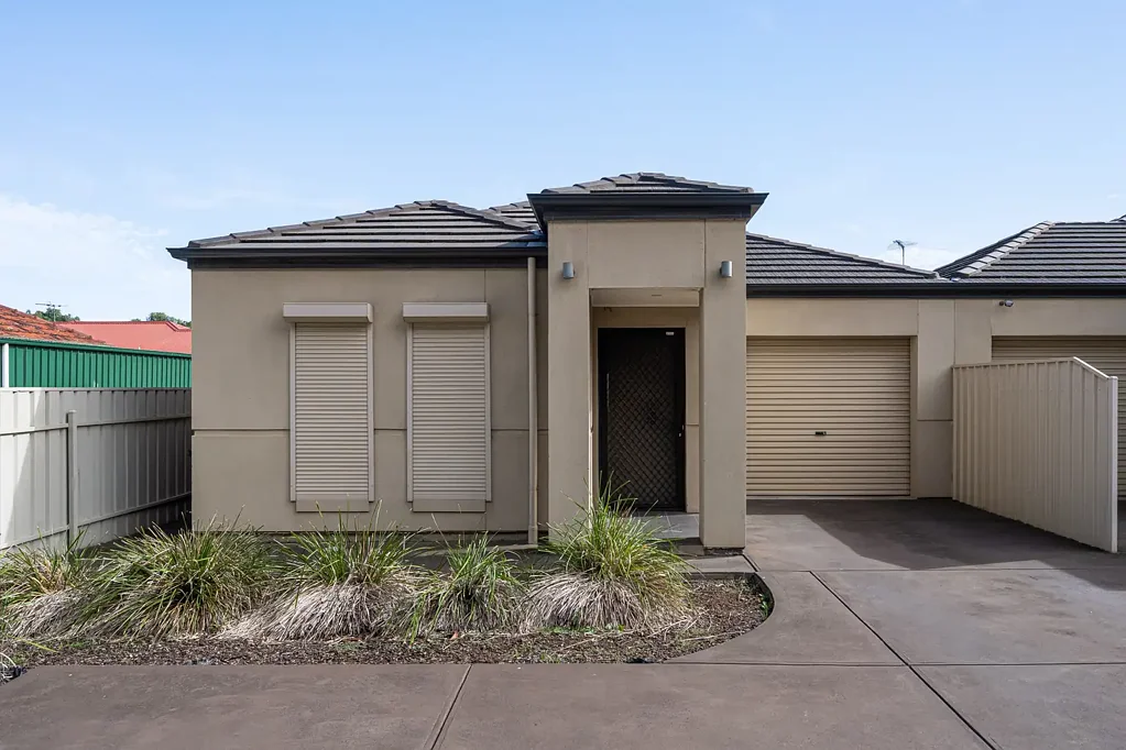 Salisbury Downs 3 Bedroom Modern Comfort on Martins Road - Park Adjacent!