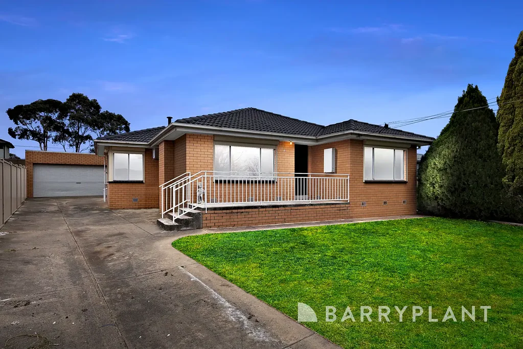 14 Throsby Crescent, Deer Park, VIC 3023